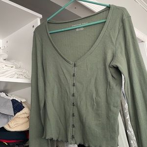 button up american eagle green shirt